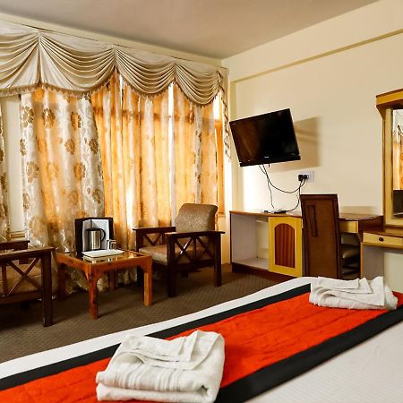 Hotel Nitesh Manali  Bagian luar foto
