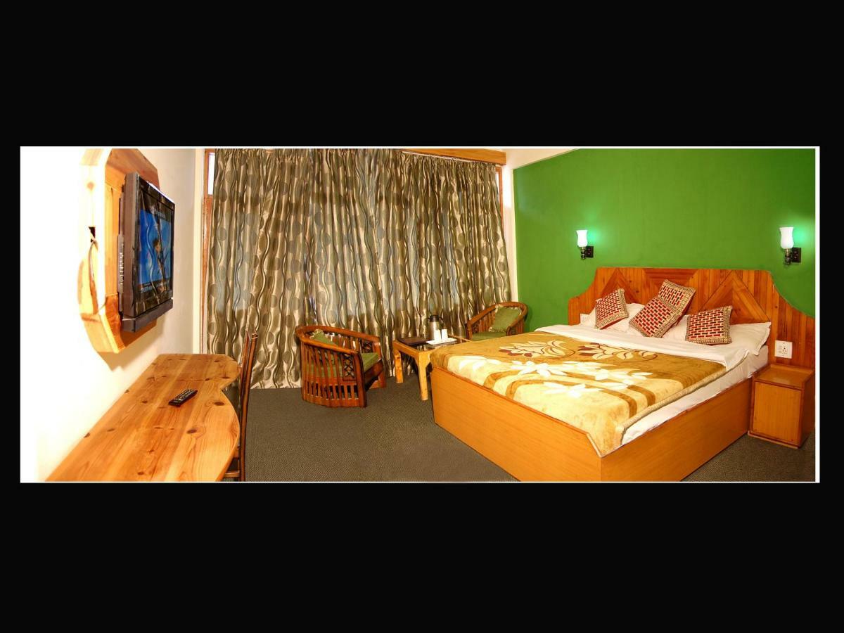 Hotel Nitesh Manali  Bagian luar foto
