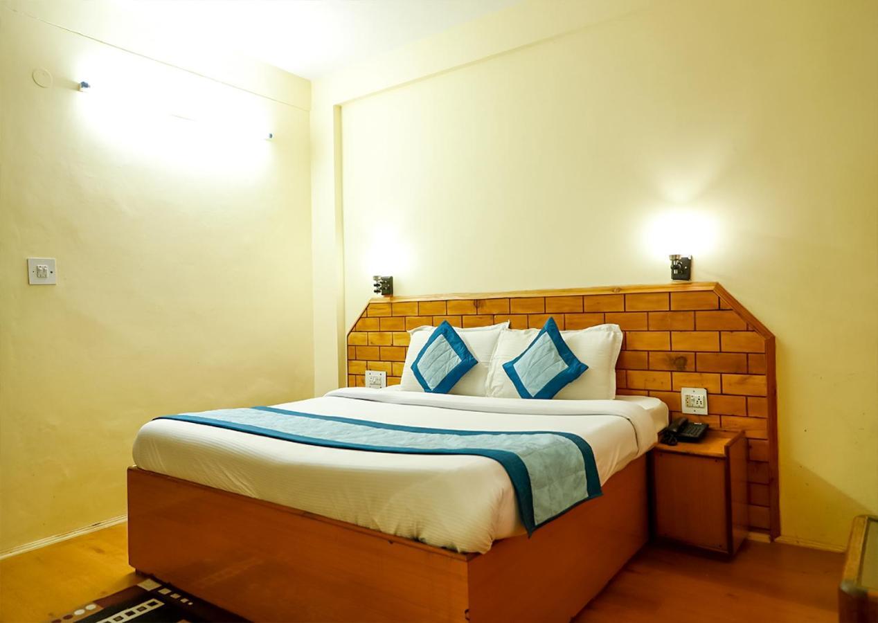 Hotel Nitesh Manali  Bagian luar foto